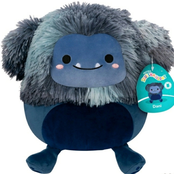 Squishmallows 11" Dani the blue Bigfoot 2023 KELLYTOY NWT FIRST TO MARKET - Picture 7 of 10